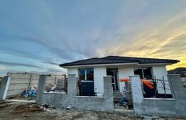 Casă nouă în Oncea cu 3 cam, living, 2 băi la stadiu de semifin.