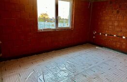 Casă nouă în Oncea cu 3 cam, living, 2 băi la stadiu de semifin.