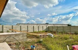 Casă nouă în Oncea cu 3 cam, living, 2 băi la stadiu de semifin.