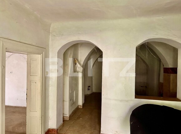 Casa de vânzare 2 camere Central - 126647CV | BLITZ Oradea | Poza3