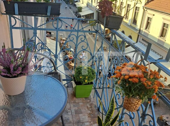 Apartament de vânzare 4 camere Ultracentral - 126992AV | BLITZ Oradea | Poza5