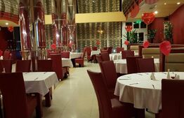 Hotel 4 stele, 36 de camere, centru SPA, teren de 4800 mp