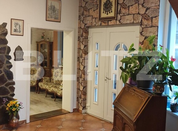 Casa de vânzare 7 camere Central - 128259CV | BLITZ Oradea | Poza5