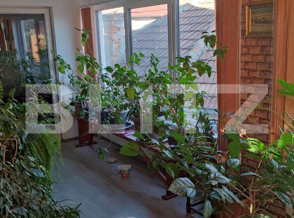 Casa de vânzare 7 camere Central - 128259CV | BLITZ Oradea | Poza11