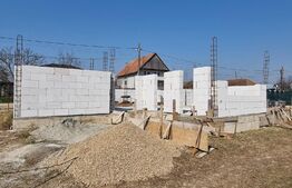 Casa in constructie, proiect deosebit suprafata utila m2 si teren 600 m2