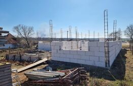 Casa in constructie, proiect deosebit suprafata utila m2 si teren 600 m2