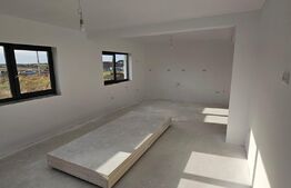 Casa de vanzare la alb, 105mp, comuna Sanmartin