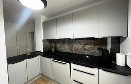 Apartament de 3 camere, decomandat, 76 mp, Central