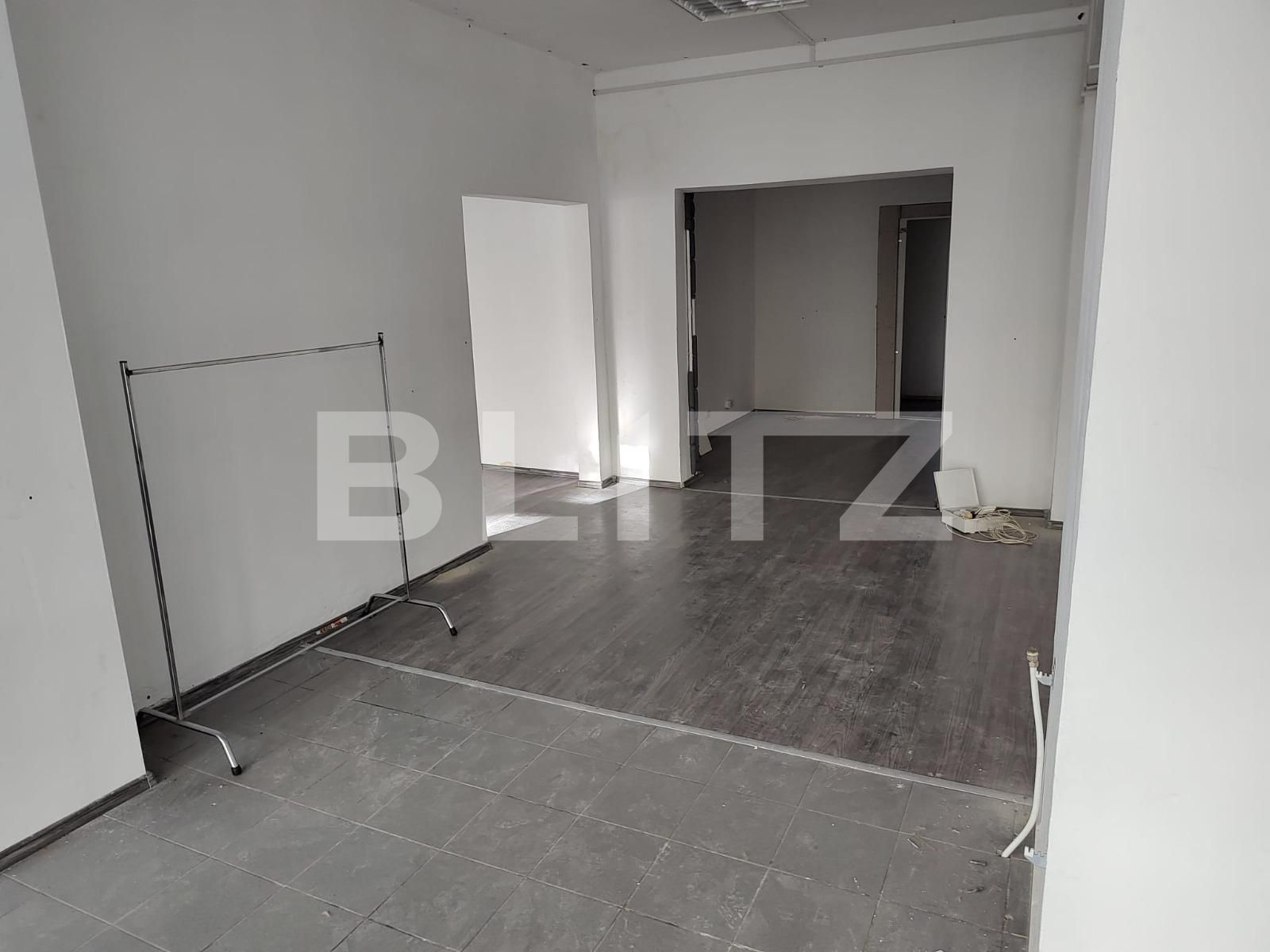 Spațiu comercial de închiriat Rogerius - 129827SIC | BLITZ Oradea | Poza9