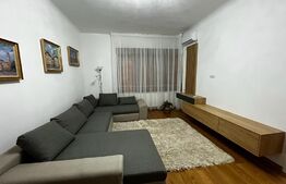 Apartament de 2 camere, 90 mp, 2 bai, zona Ultracentral