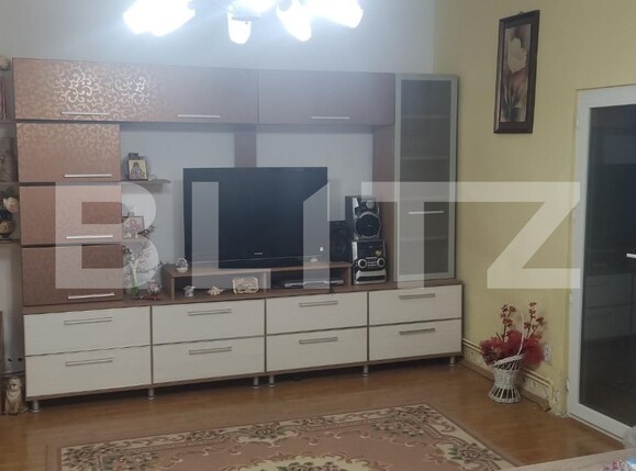 Casa de vânzare 4 camere Central - 130248CV | BLITZ Oradea | Poza1