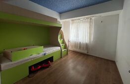 Apartament 3 camere decomandat, cu parcare, Nufarul