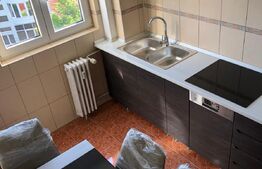 Apartament de 3 camere, 90mp, zona Decebal