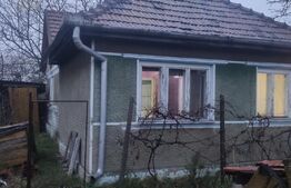 Casa cu 4 camere in Haieu la 2 minute de mers pe jos de complexul PERLA