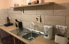 Apartament cu 3 camere decomandat cu tripla orientare la parter in Cantemir
