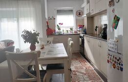 Apartament 3 camere, 71 mp, zona Nufarul