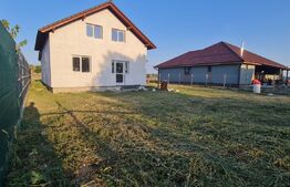 Casa de vanzare in Fughiu