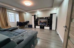 Apartament 4 camere, decomandat, Nufarul