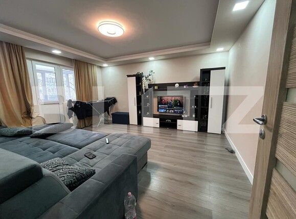 Apartament de vânzare 4 camere Nufarul - 134978AV | BLITZ Oradea | Poza1