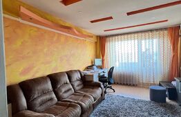 Anunț de Vânzare: Apartament Spațios cu 4 Camere