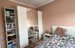 Anunț de Vânzare: Apartament Spațios cu 4 Camere