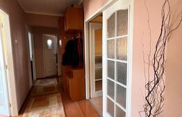 Anunț de Vânzare: Apartament Spațios cu 4 Camere