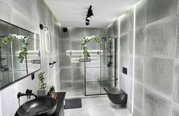 Casă luxuriantă în ansamblu nou, în dezvoltare, zona deosebită