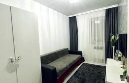 Apartament 3 camere ,Prima Universitatii, etaj 1, parcare