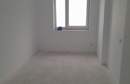 Apartament 3 camere de vânzare Prima Onestilor !