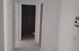 Apartament 3 camere de vânzare Prima Onestilor !
