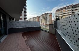 Apartament de 2 camere, 50 mp cu 30 mp terasa, cartier Luceafarul