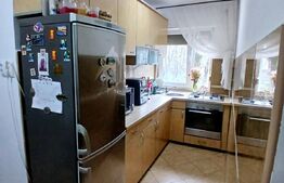 Apartament 3 camere, 52mp, Rogerius, Italiana