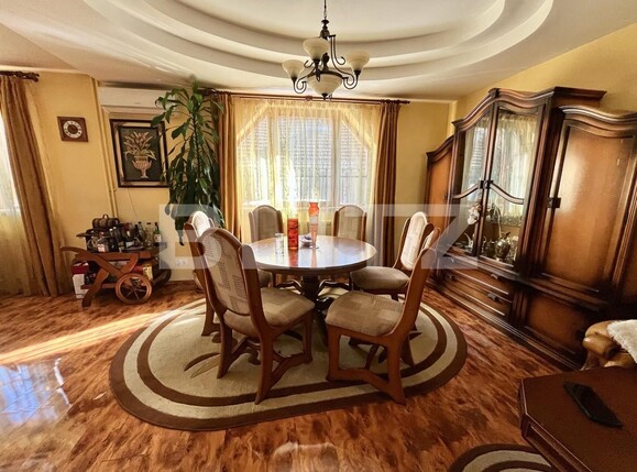 Casa de vânzare 4 camere Central - 137640CV | BLITZ Oradea | Poza1