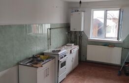 Casa la 33 km distanta fata de Oradea