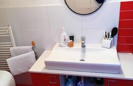 Casa superba, 5 camere,160 mp, zona Sintandrei