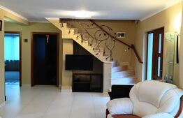 Casa superba, 5 camere,160 mp, zona Sintandrei