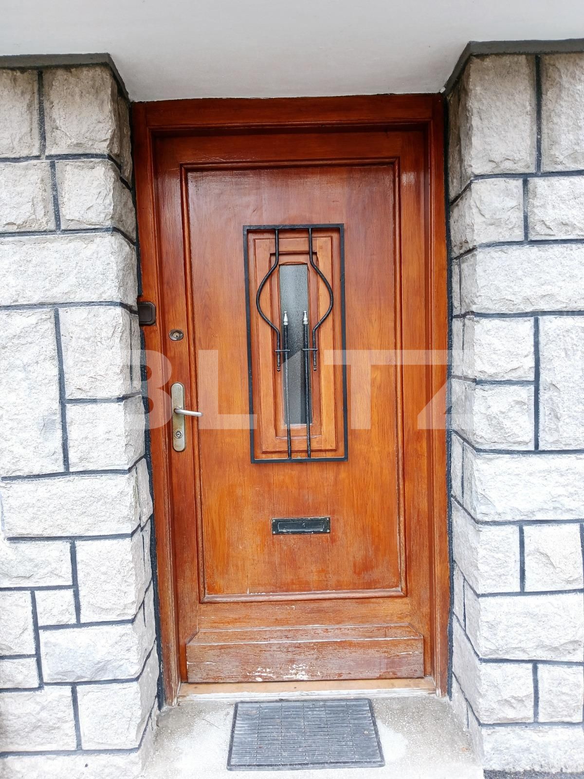 Casa de vânzare 5 camere Central - 138547CV | BLITZ Oradea | Poza2