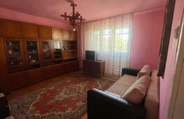 De Vanzare Apartament 4 Camere , 2 bai în Nufărul !