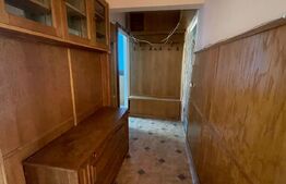 De Vanzare Apartament 4 Camere , 2 bai în Nufărul !