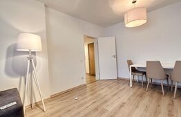 Apartament decomandat 54 mp,  cu parcare in Prima Onestilor 