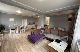 Casa de vanzare la 900 m de Spitalul Judatean