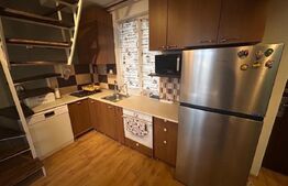 **Închiriere Apartament cu 3 Camere pe Două Niveluri