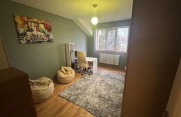 **Închiriere Apartament cu 3 Camere pe Două Niveluri