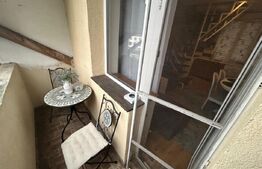 **Închiriere Apartament cu 3 Camere pe Două Niveluri