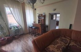 Casa de 8 camere, suprafata utila 250mp, teren de 400mp, zona Iosia