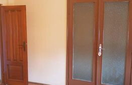 Casă individuală, 3 camere, 385 mp teren, zona Centrala