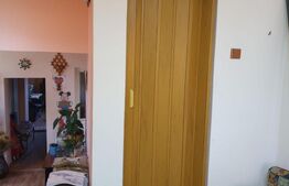 Casă renovabilă cu curte individuală, 70 mp utili, 184 mp teren, zona Cetate