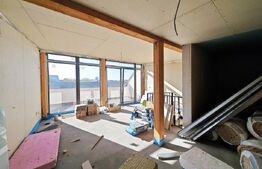 Penthouse ultracentral – 3 camere, 90 mp utili + terasă