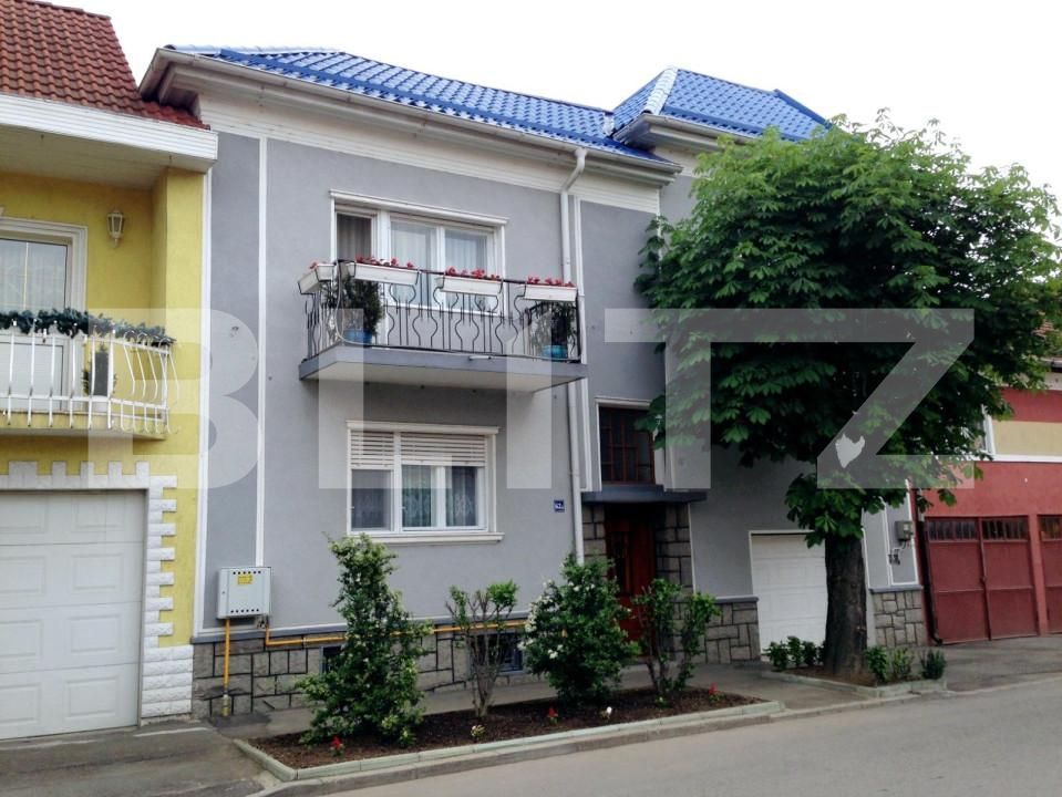 Casa de vânzare 5 camere Central - 141813CV | BLITZ Oradea | Poza1