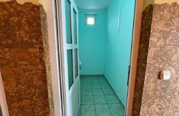 Vând Casă în Oraș cu Curte Proprie și Toate Utilitățile - zona Velența